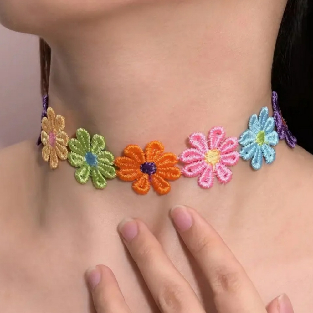 NEW Flower Choker Necklace